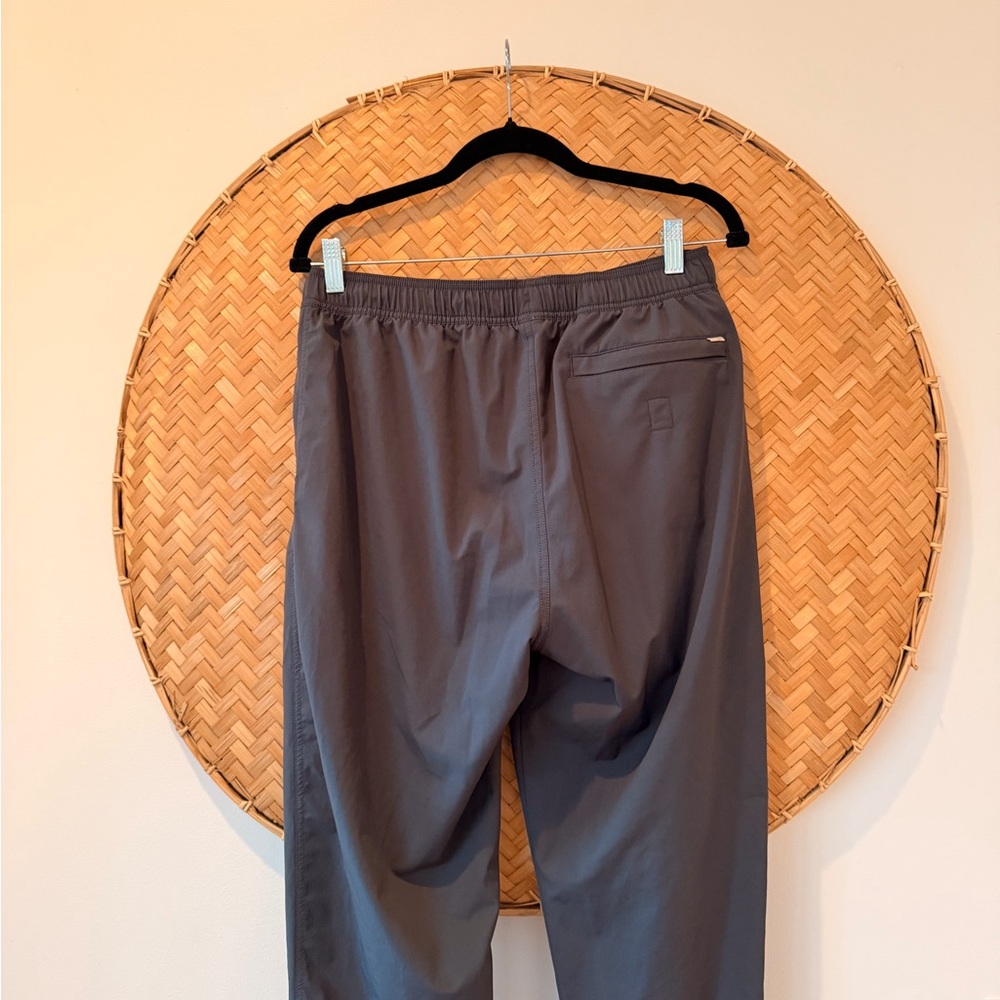 WOMEN’S VUORI DARK GREY DRAWSTRING JOGGER PANT CASUAL HIKING ATHLEISURE SMALL - Picture 9 of 13